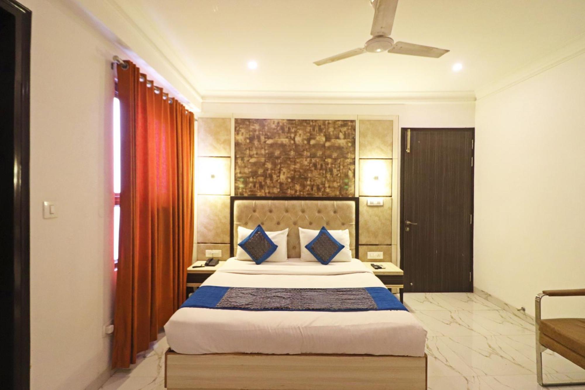 Hotel Almora Inn - Near By Delhi International Airport - With Free Airport Pickup And Drop ニューデリー エクステリア 写真